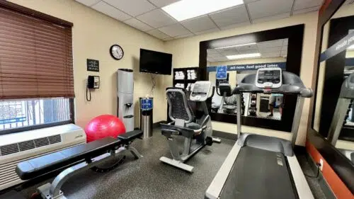 Hampton Inn Mount Dora fitness room