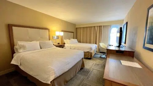 Hampton Inn Mount Dora-room with two queen beds