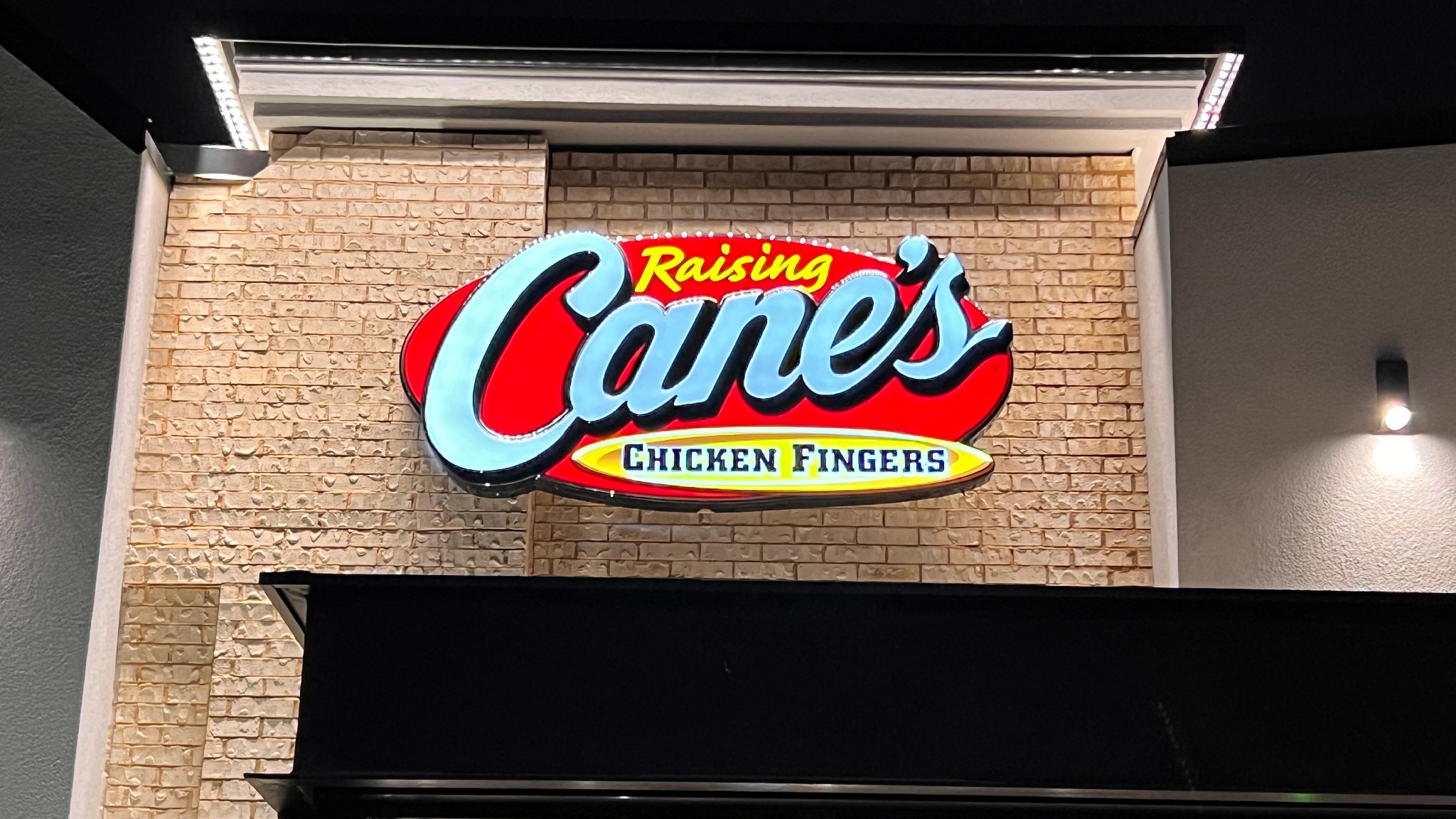 Raising Cane's Chicken Fingers