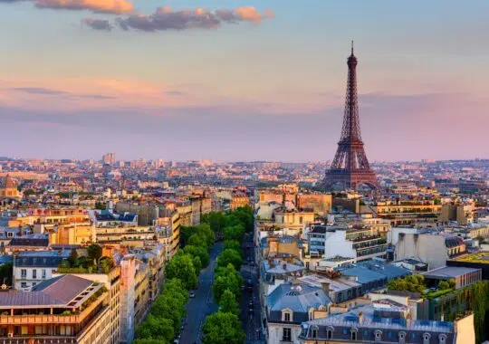 6 Reasons to Relocate to France