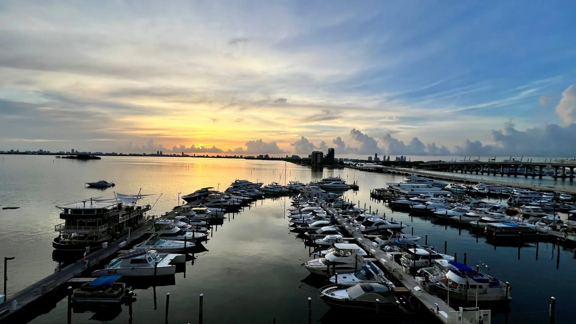 DoubleTree by Hilton Grand Hotel Biscayne Bay